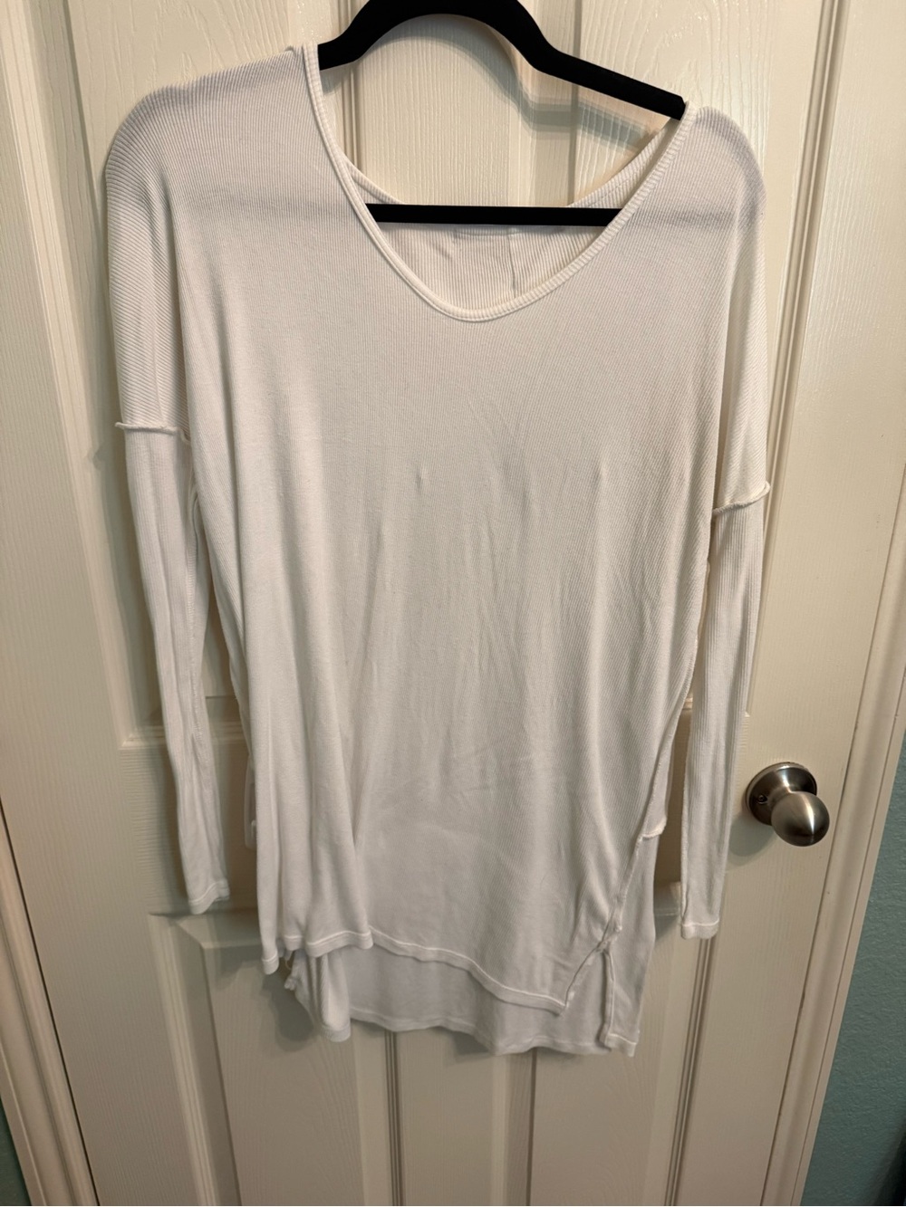Michael Stars Women's White Lightweight Long-Sleeve Top